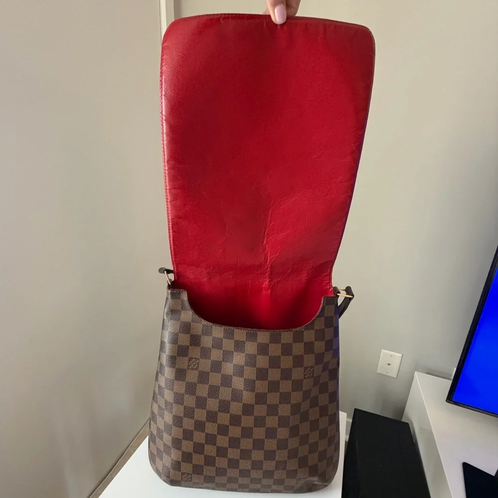 Louis Vuitton Musette Salsa GM Damier Ebene Crossbody Bag - Picture 5 of 14